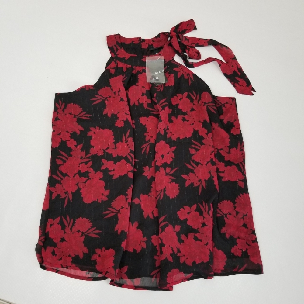 Torrid Chiffon Lurex Mockneck Halter T Size M/L 10 NWT - Picture 2 of 7